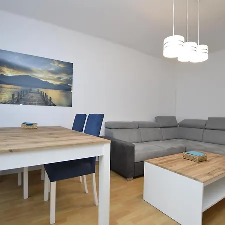 Blekitny -centrum Racibórz